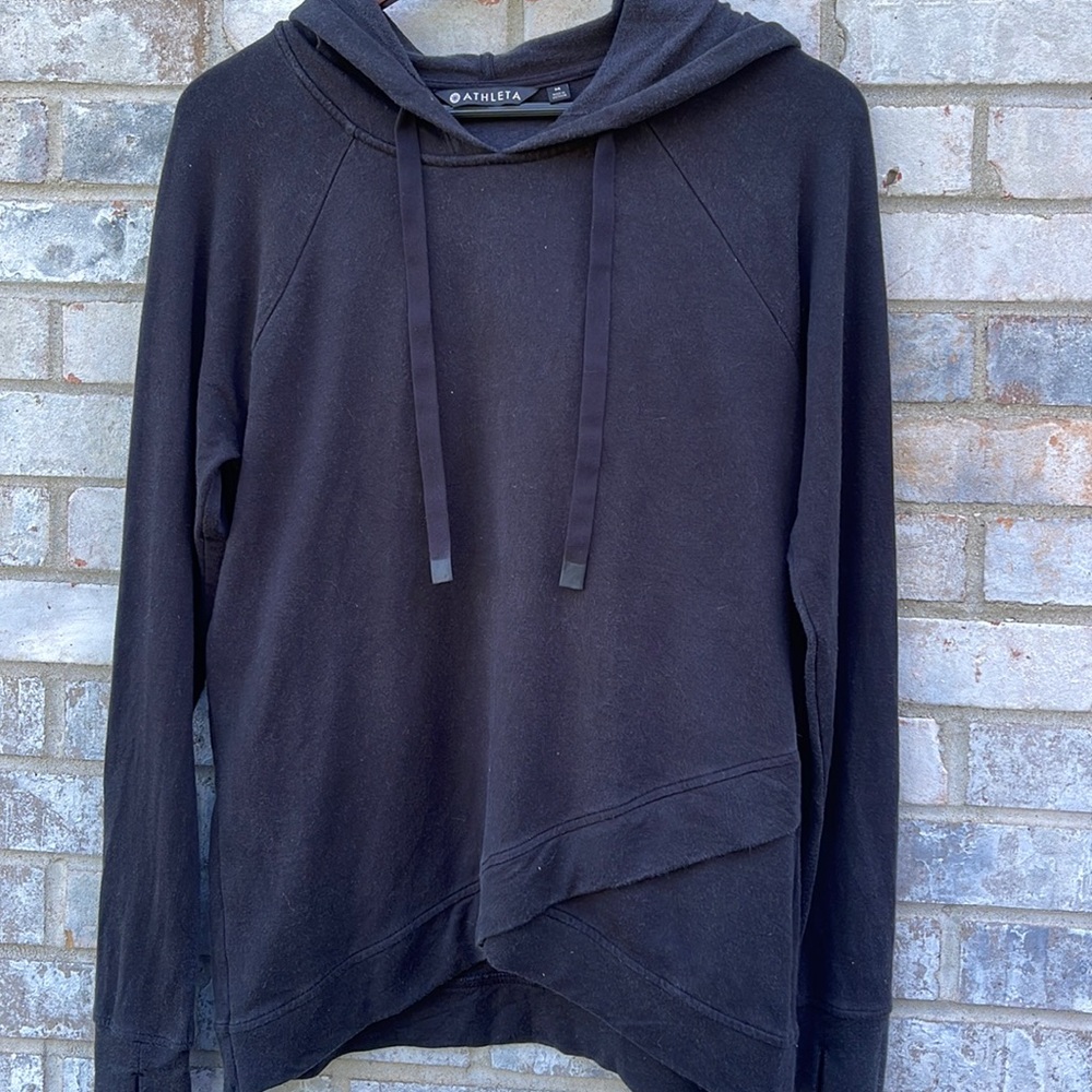 Ladies black athleta size medium sweatshirt hoodie‎